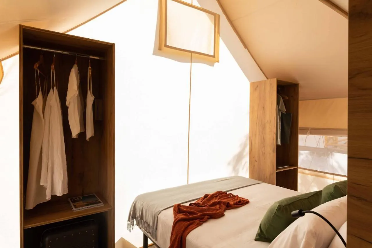 Wecamp Cadaques Hotel